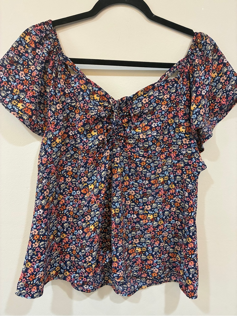 Crave Fame Navy Floral Tie-Front Puff Sleeve Blouse